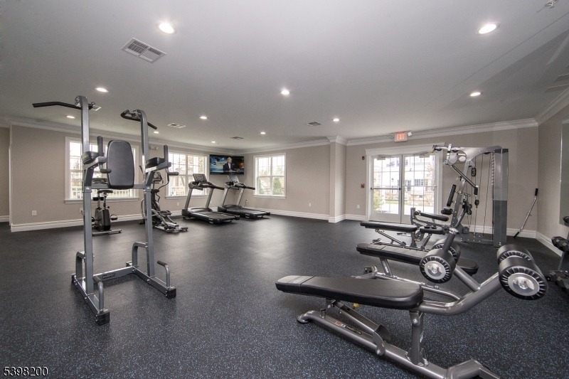 2435 Lamington Rd - Photo 8