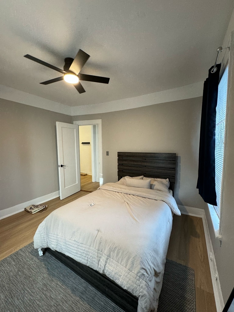 1115 Dorchester Road - Photo 1
