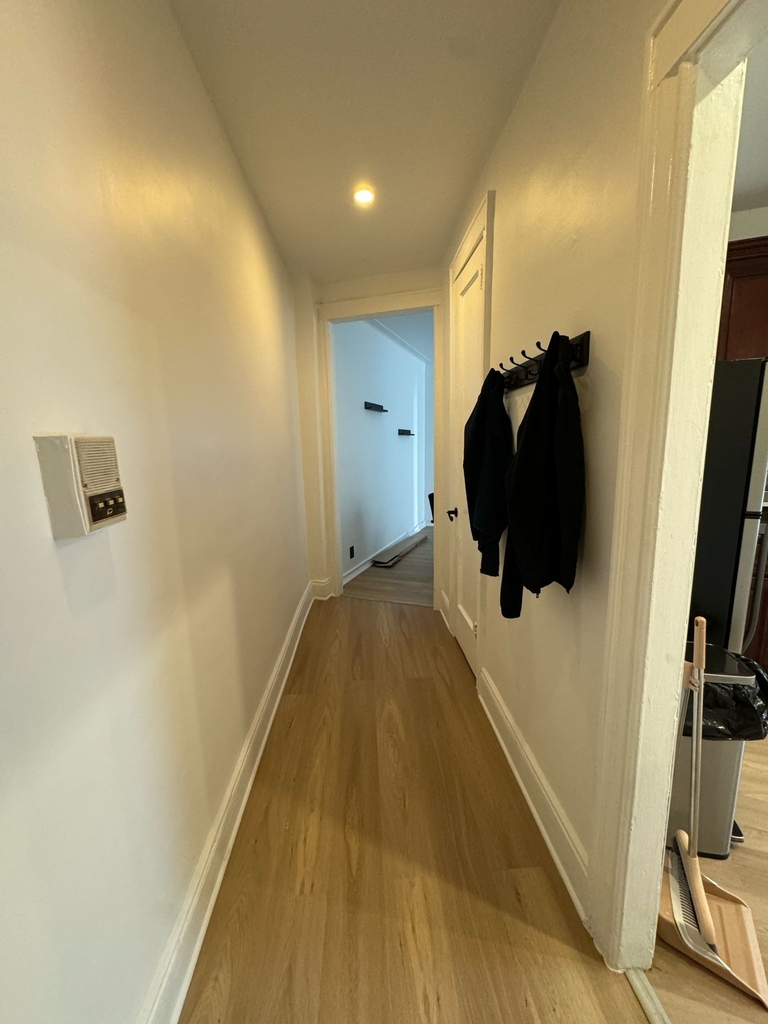1115 Dorchester Road - Photo 2