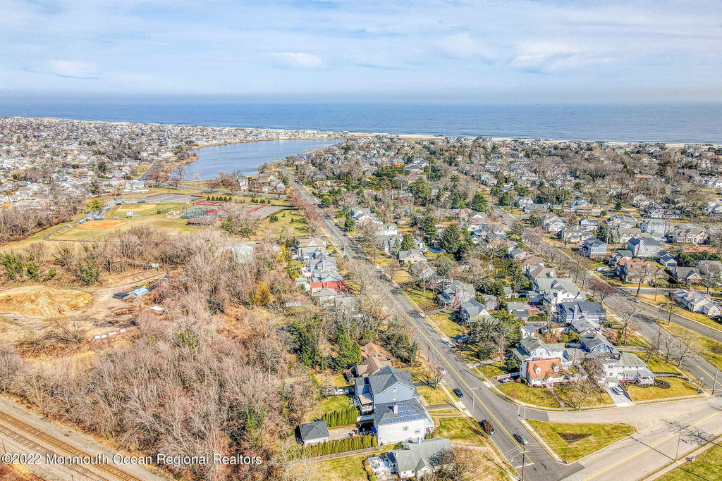 346 South Boulevard - Photo 5