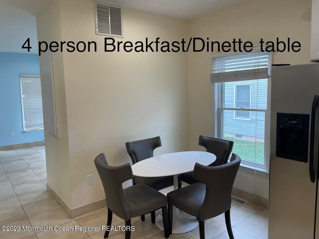 110 Poplar Avenue - Photo 10