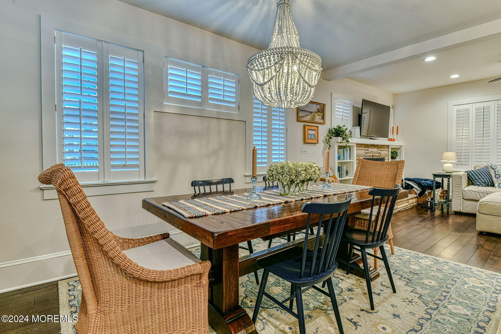 77 Asbury Avenue - Photo 17