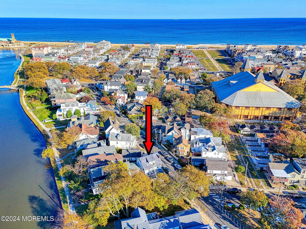 77 Asbury Avenue - Photo 34