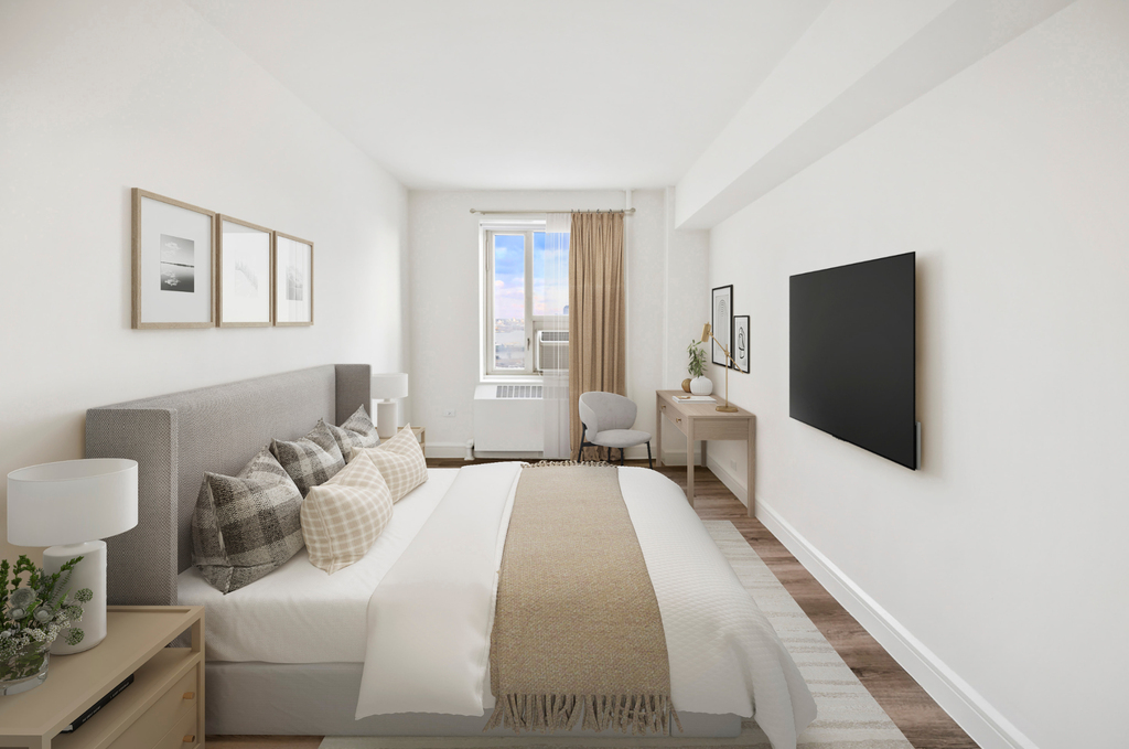 1st Avenue - Photo 8