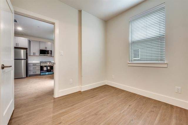 5317 Reiger Avenue - Photo 5