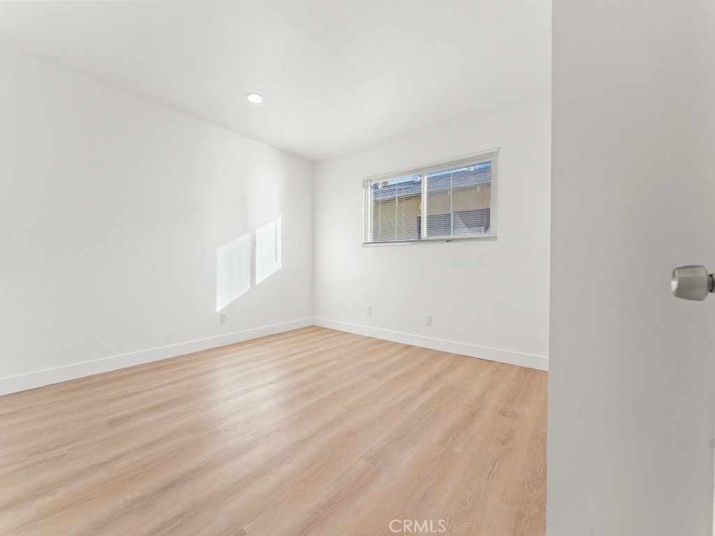 308 S Laurel Street - Photo 6