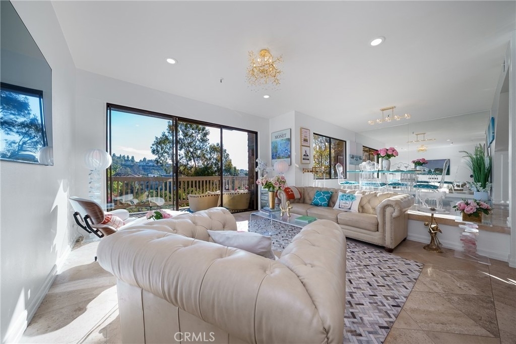 67 Sea Island Drive - Photo 0