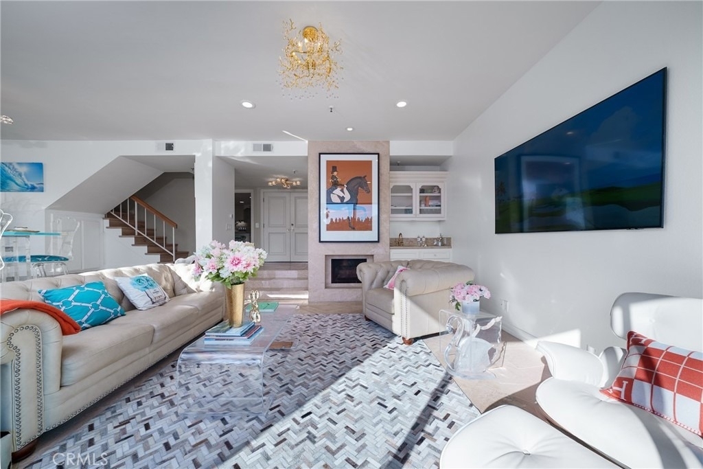 67 Sea Island Drive - Photo 2