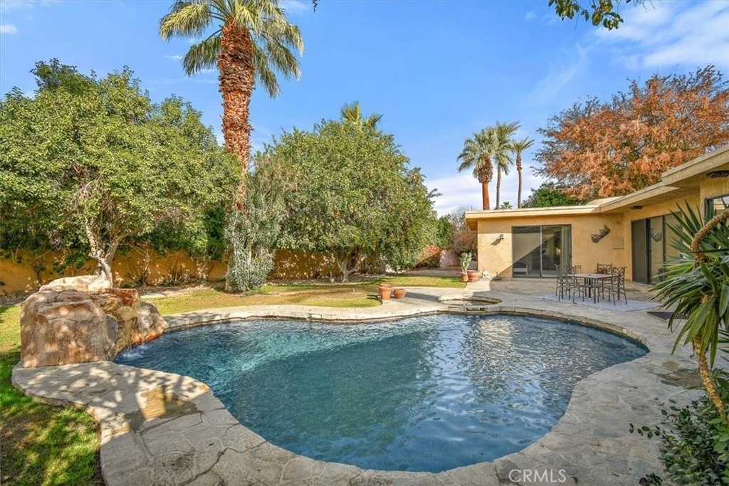 75270 Palm Shadow Drive - Photo 33