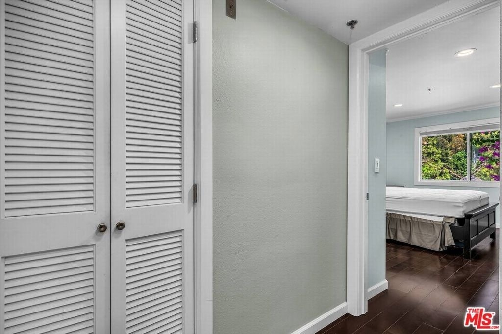 501 Palisades Drive - Photo 9