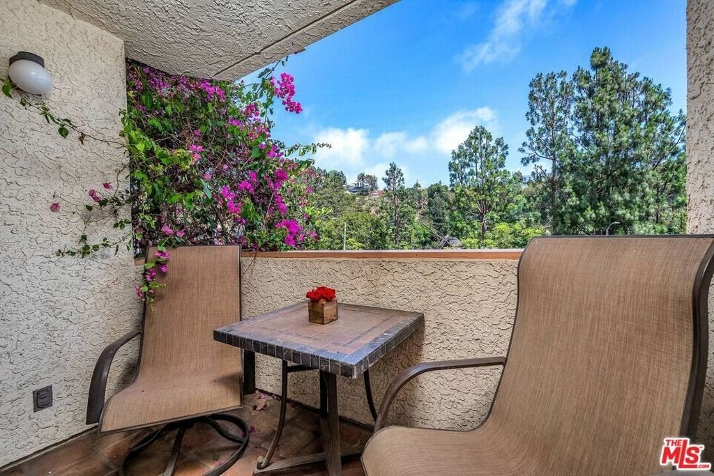 501 Palisades Drive - Photo 11