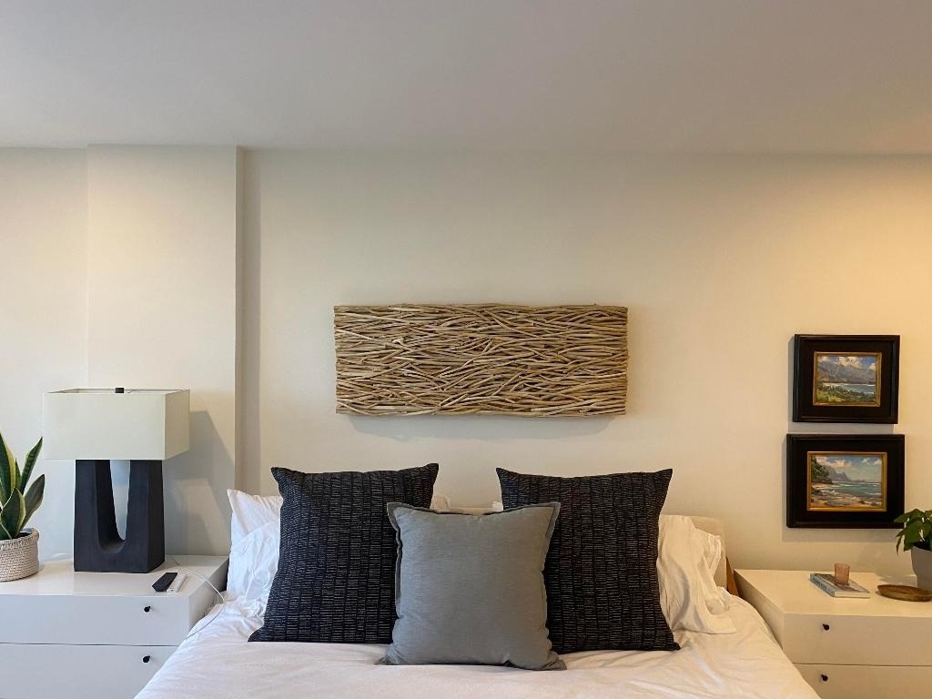 1021 Hillsboro Mile - Photo 2