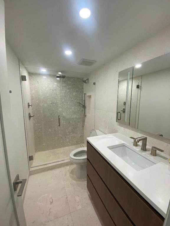 1021 Hillsboro Mile - Photo 13