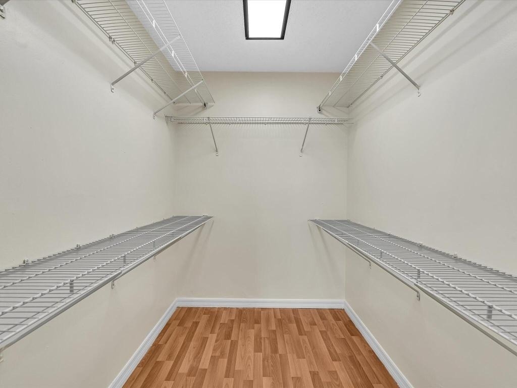 220 Lakeview Drive - Photo 35