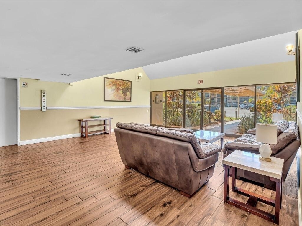 220 Lakeview Drive - Photo 41