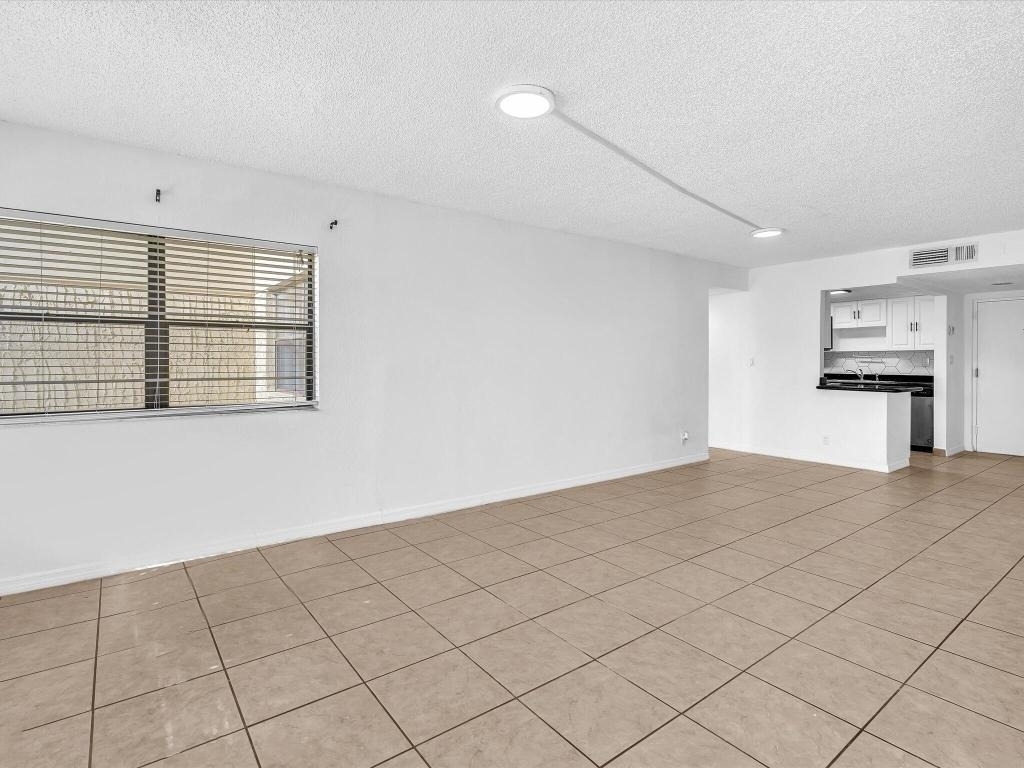 220 Lakeview Drive - Photo 21