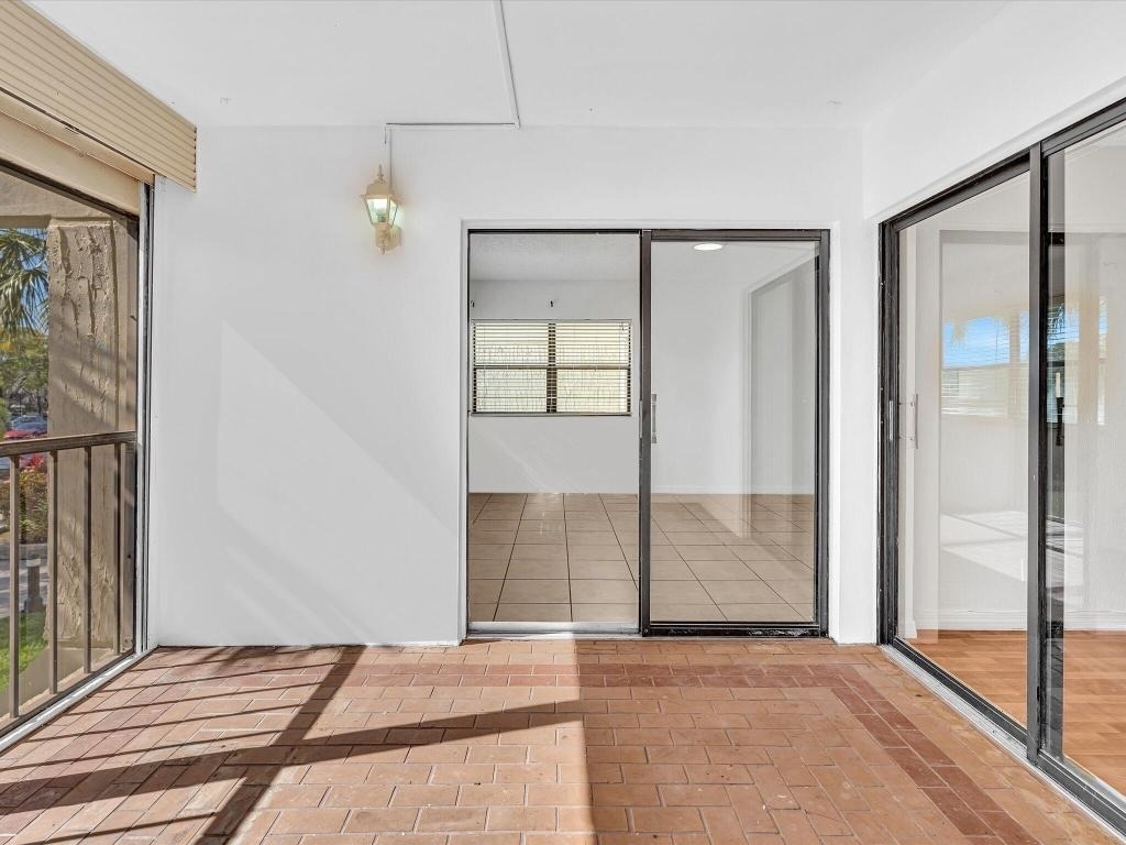 220 Lakeview Drive - Photo 20