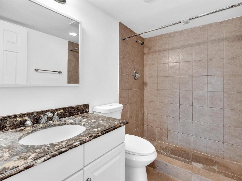 220 Lakeview Drive - Photo 34