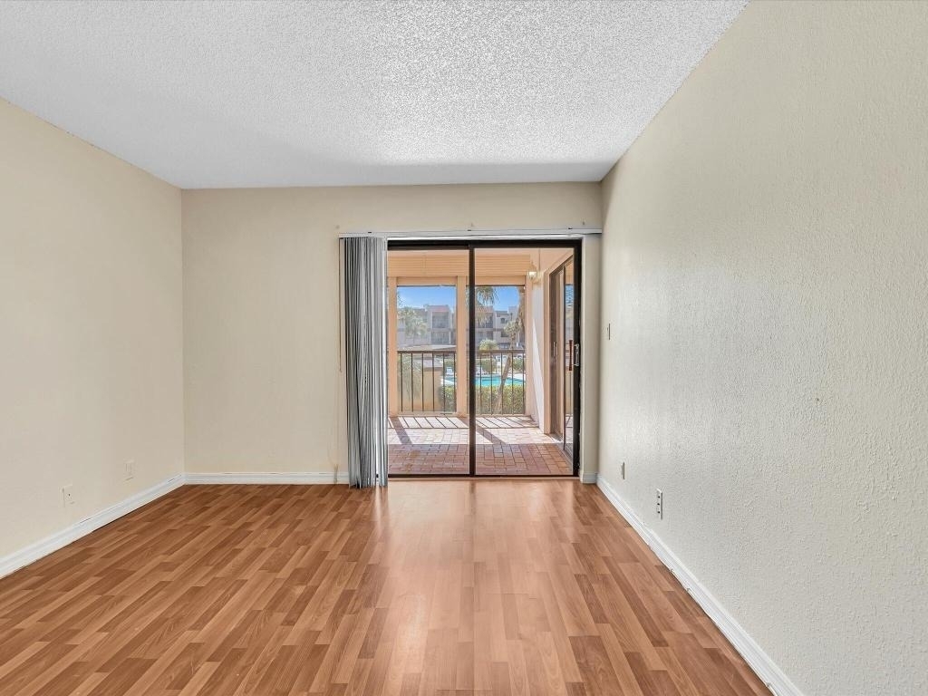 220 Lakeview Drive - Photo 26