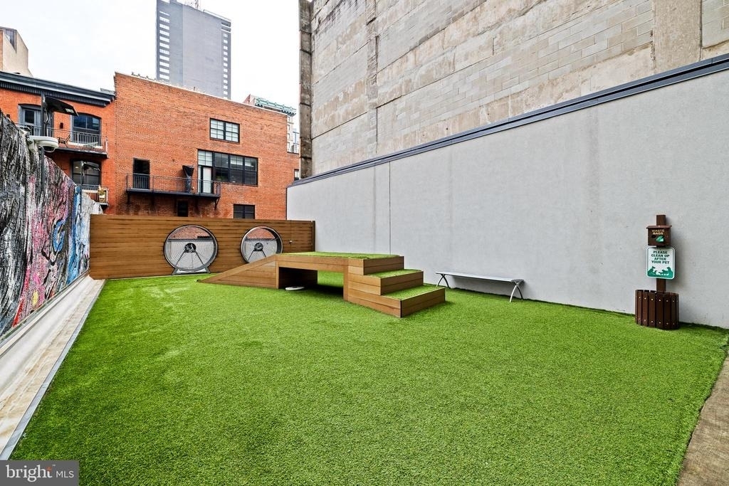 1213 Walnut Street - Photo 21