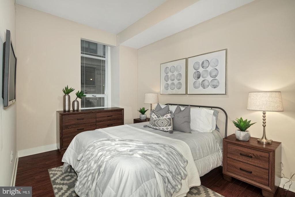 1501 Locust Street - Photo 10