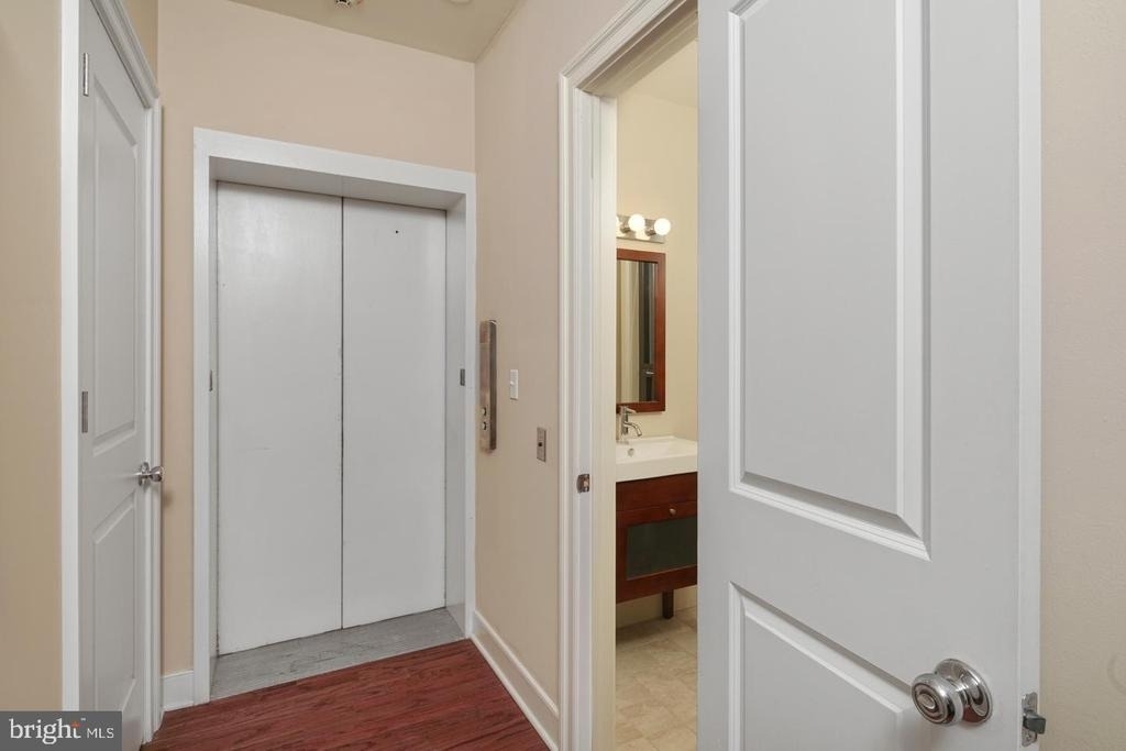 1501 Locust Street - Photo 16