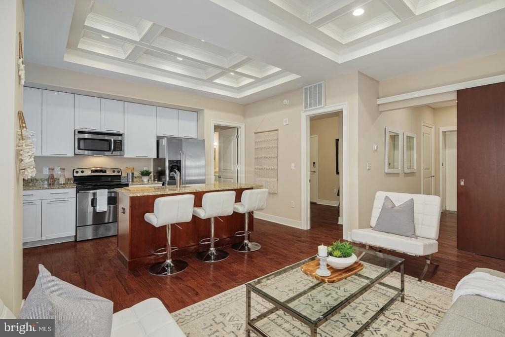 1501 Locust Street - Photo 3