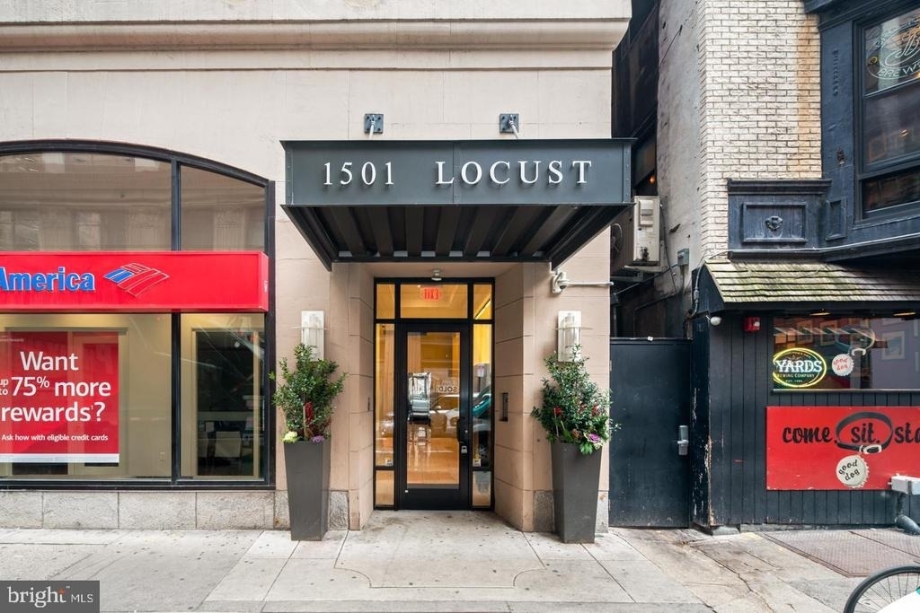 1501 Locust Street - Photo 18