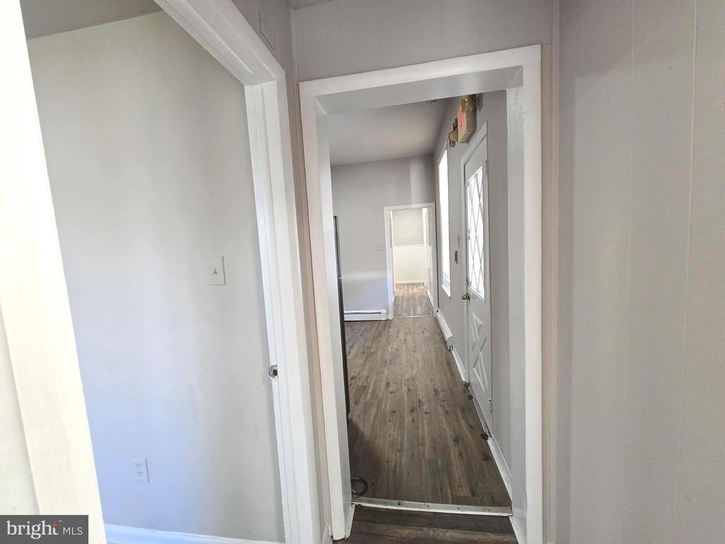 5526 N Mascher Street - Photo 23