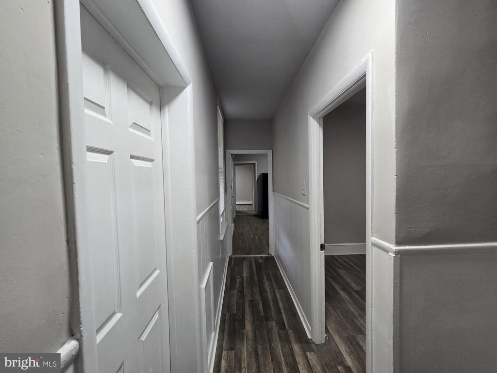 5526 N Mascher Street - Photo 11