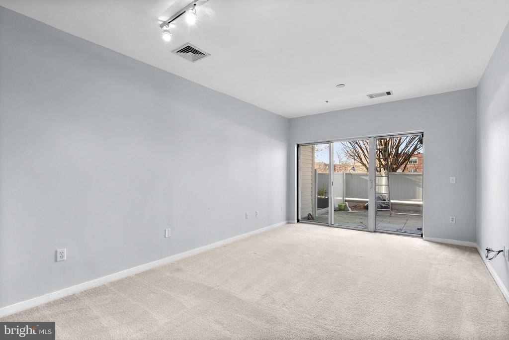 8045 Newell Street - Photo 9