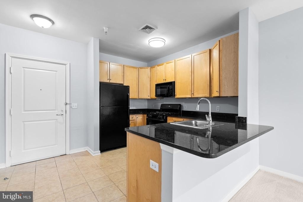 8045 Newell Street - Photo 3
