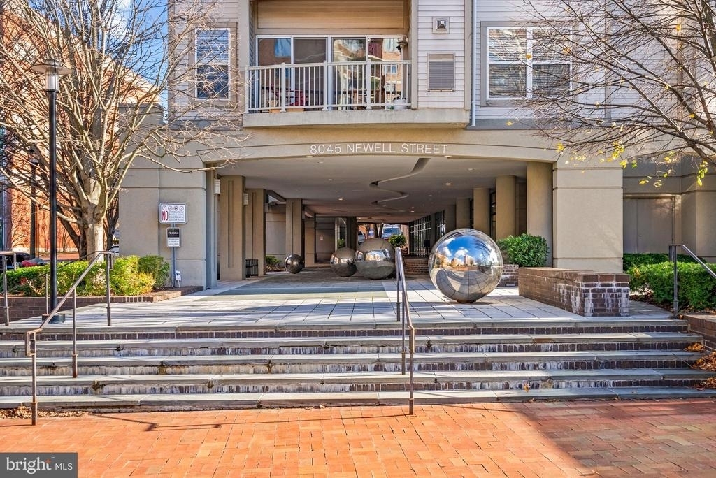 8045 Newell Street - Photo 21