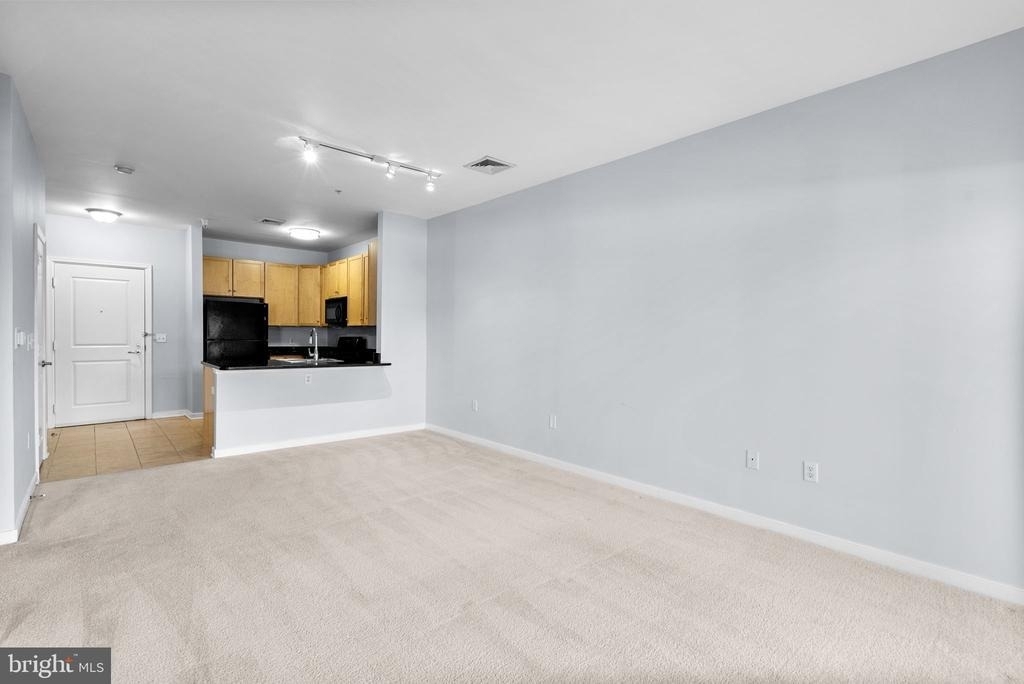 8045 Newell Street - Photo 7