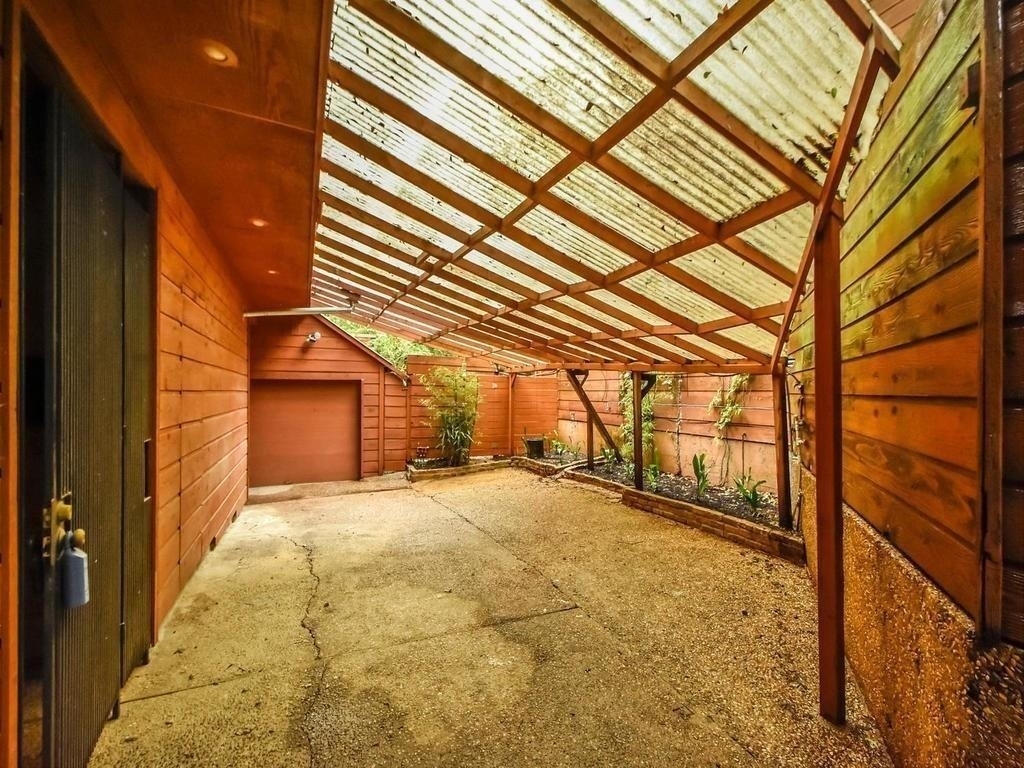 800 Leonard St - Photo 12