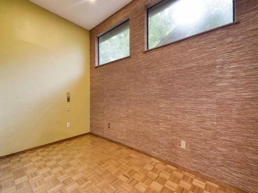 800 Leonard St - Photo 13