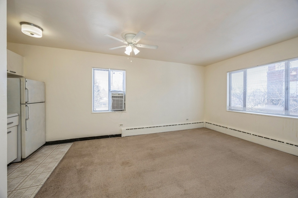 148 Ann Street - Photo 3