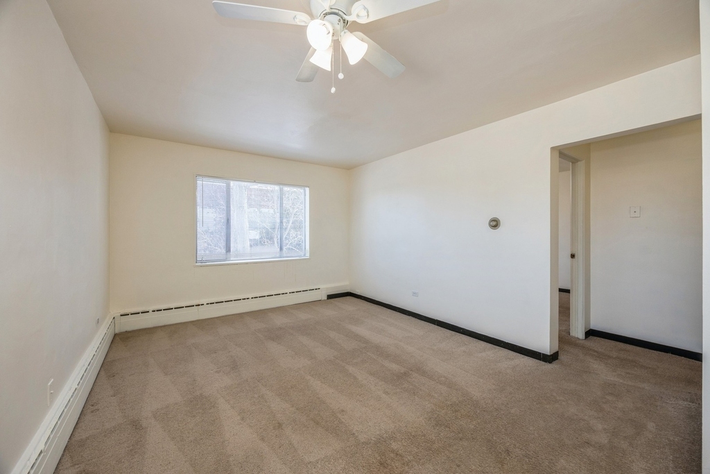 148 Ann Street - Photo 1