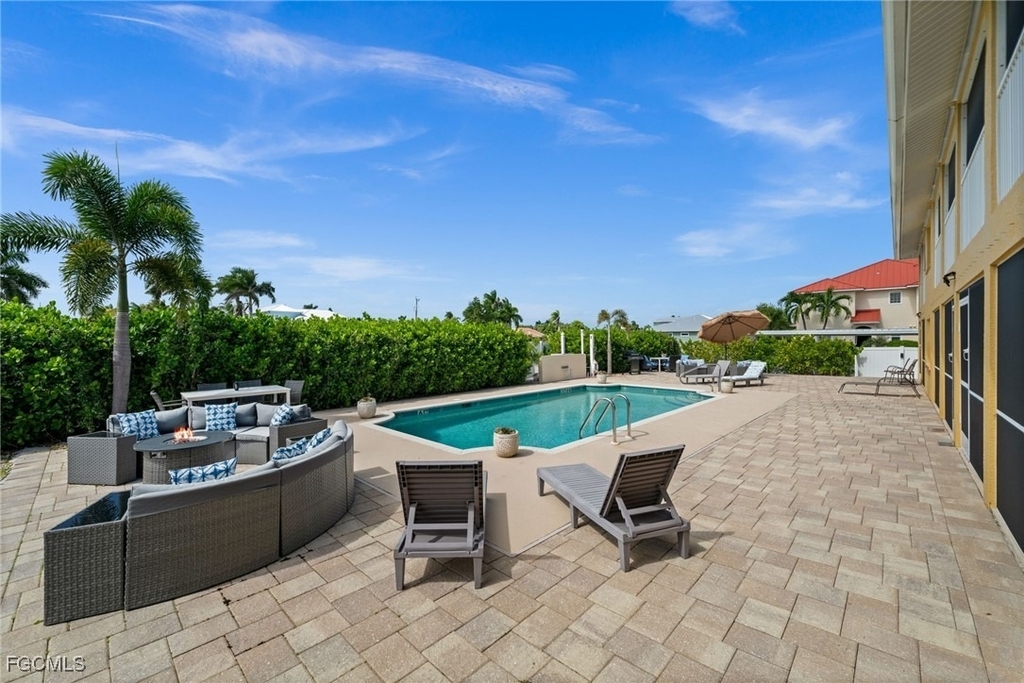 5420 Chiquita Boulevard S - Photo 3