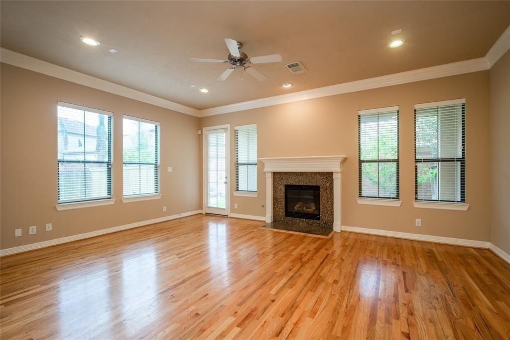 2906 Royal Oaks Crest - Photo 11
