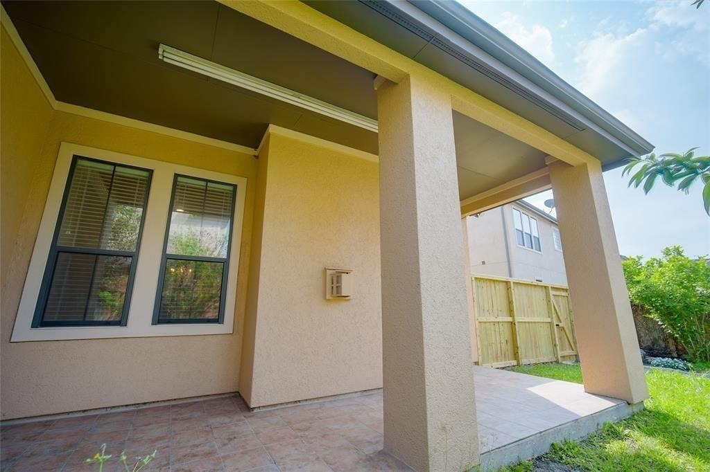 2906 Royal Oaks Crest - Photo 18