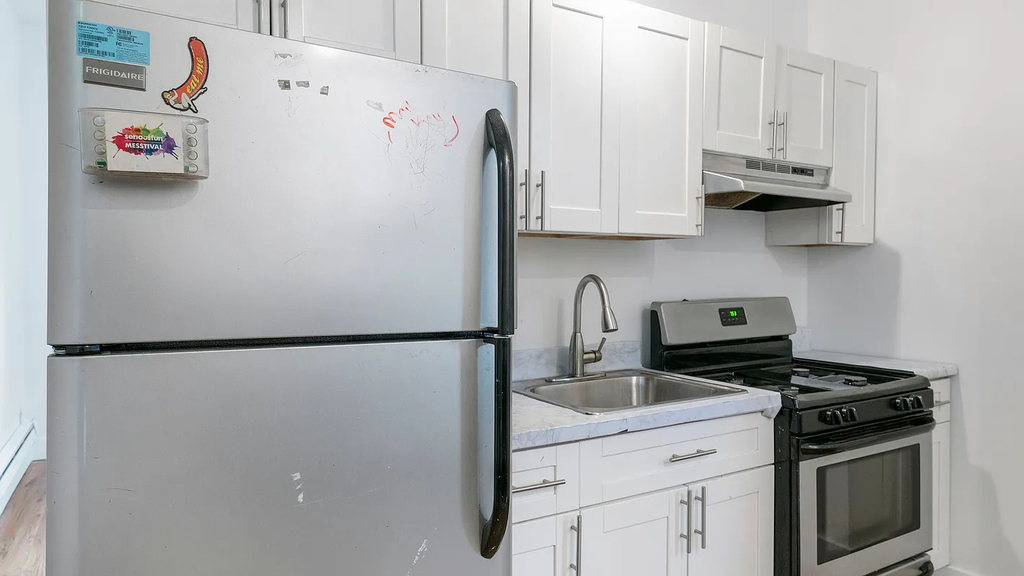 756 Marcy Avenue - Photo 4