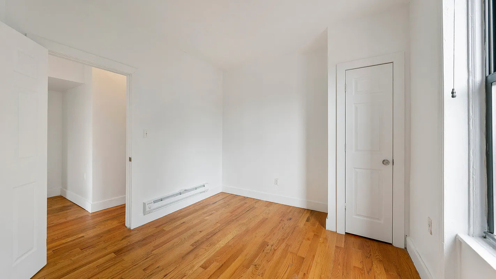 756 Marcy Avenue - Photo 3
