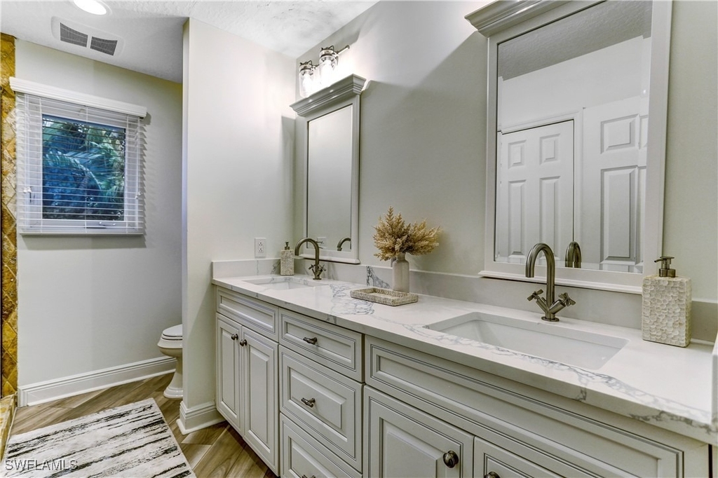 370 6th Avenue S - Photo 26