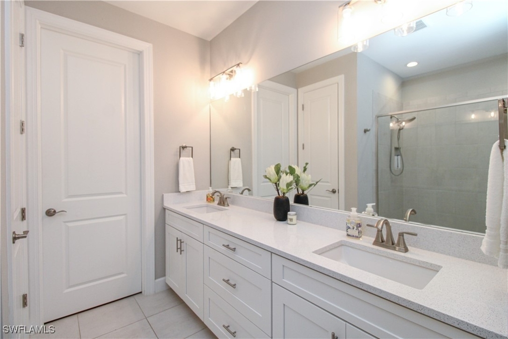 9423 Terresina Drive - Photo 44