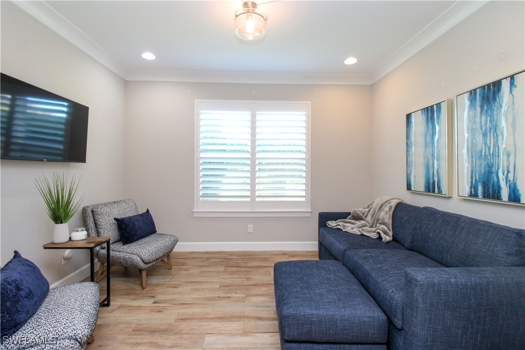 9423 Terresina Drive - Photo 15