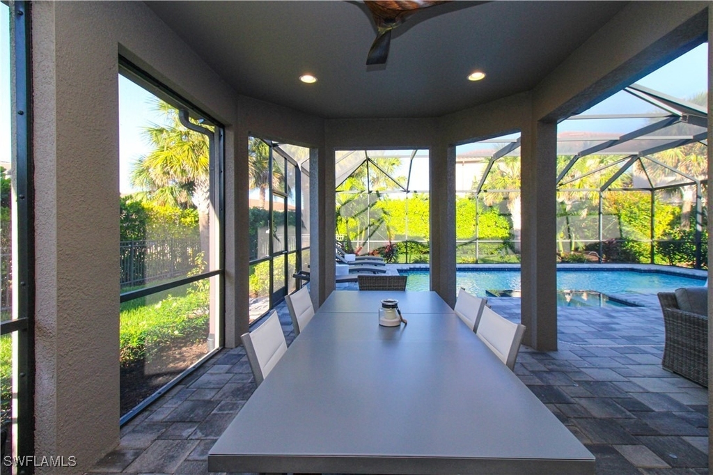 9423 Terresina Drive - Photo 14