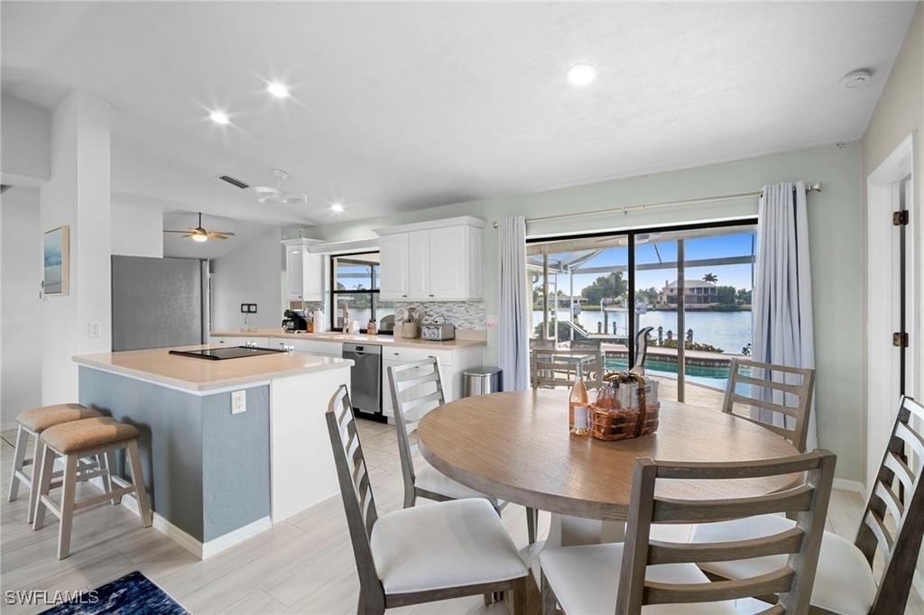4530 W Coral Circle - Photo 8