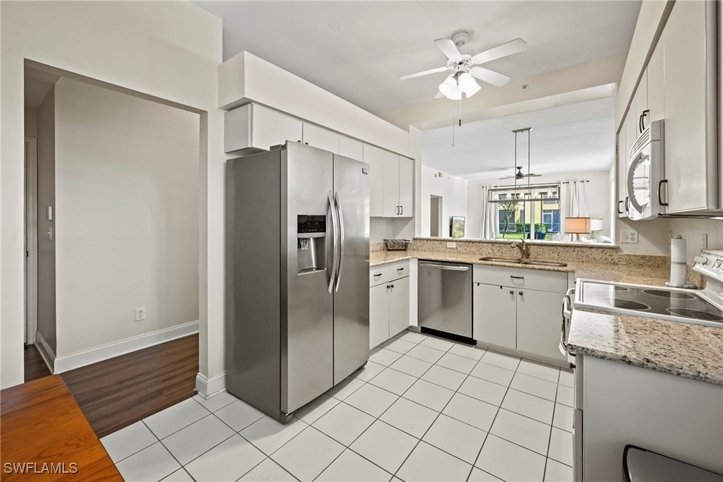 9200 Highland Woods Boulevard - Photo 3