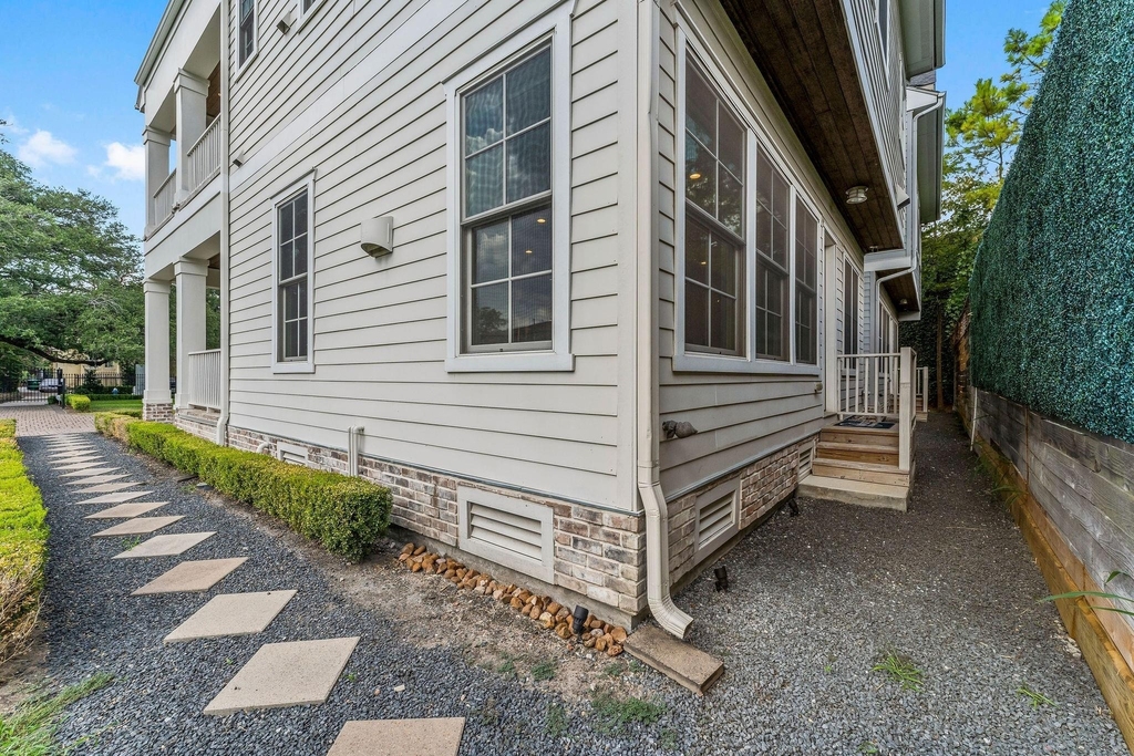 426 Marshall Street - Photo 8
